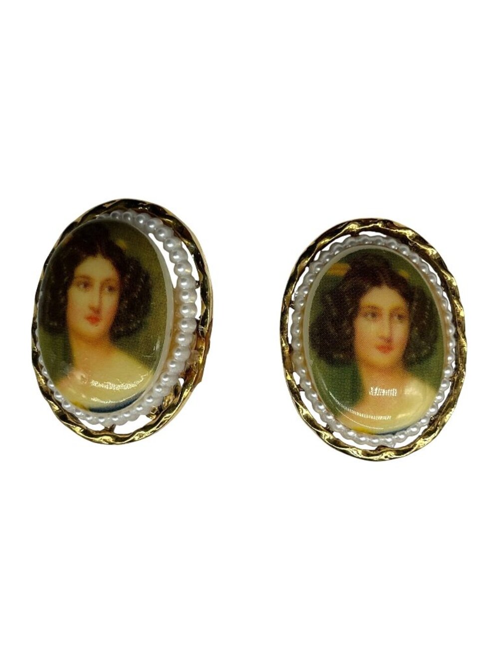 Vintage Cameo Clip-On Earrings With Gold-Tone Setting Portrait Design Signed ART